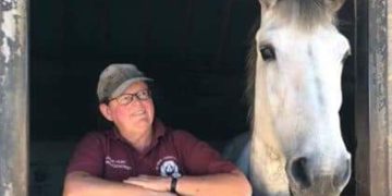 Tribute to equine podiatrist who died when ‘horse spooked by bike’