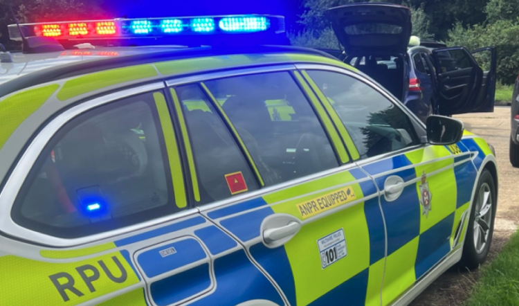 Man arrested after car ‘involved in machete attack’ stopped in Swindon