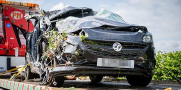 Countryside crash near Swindon leaves driver, 17, critically injured