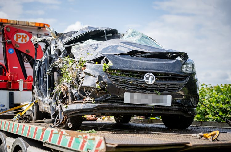 Countryside crash near Swindon leaves driver, 17, critically injured