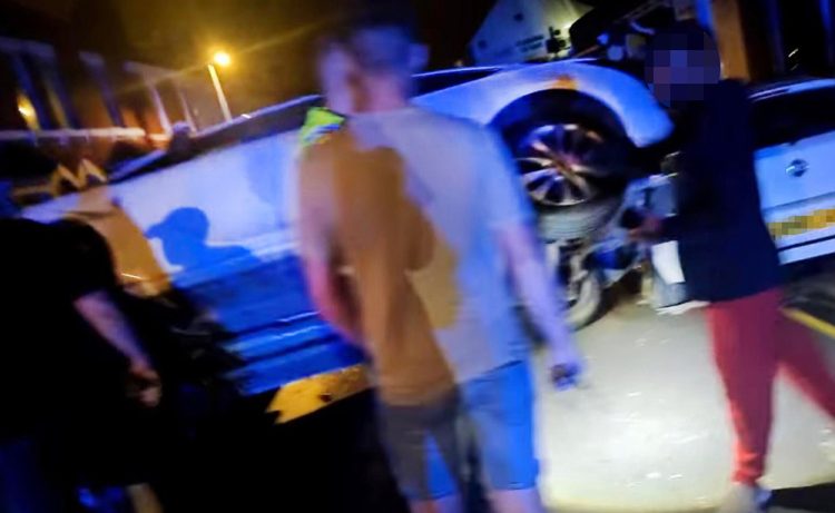 Driver crashes into cars in Swindon street – before fleeing the area
