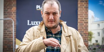 Wiltshire man, 37, admits stashing thousands of child abuse images