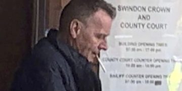 Man drove 20 miles the WRONG WAY along the M4 – but swerves jail