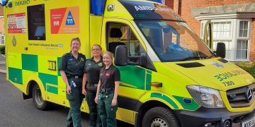 Ambulance crew find missing boy, 5, attempting to cross A350