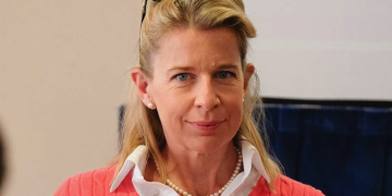 Activists call on council to stop Katie Hopkins’ upcoming show in Swindon