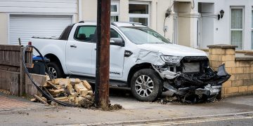 Police dog tracks runaway driver after dramatic crash in Trowbridge