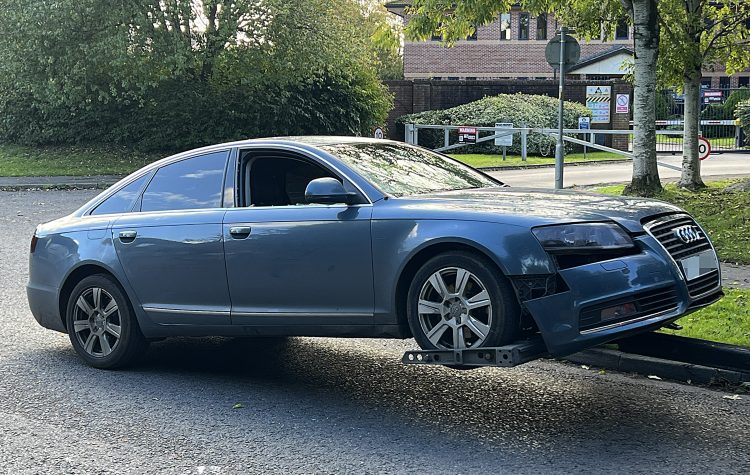 Armed police arrest four in car after serious assault in Chippenham