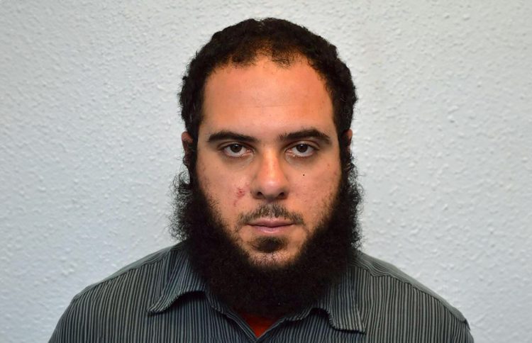 Terrorist sympathiser told woman he’d cut her head off in Swindon shop