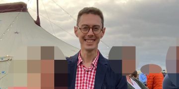 Chippenham auctioneer and father-of-two jailed for child sex offences