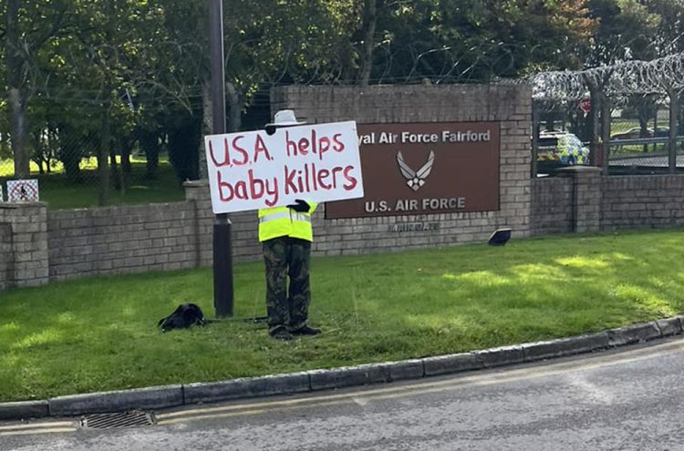 ‘USA helps baby killers’ – one-man protest held outside RAF Fairford