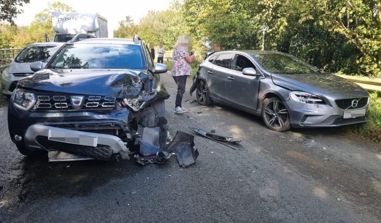 Cars involved in shunt on M4 bridge ‘after rubbernecking at fatal crash’