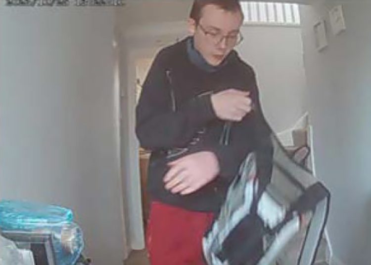 Chippenham teenager missing as police ‘grow increasingly concerned’