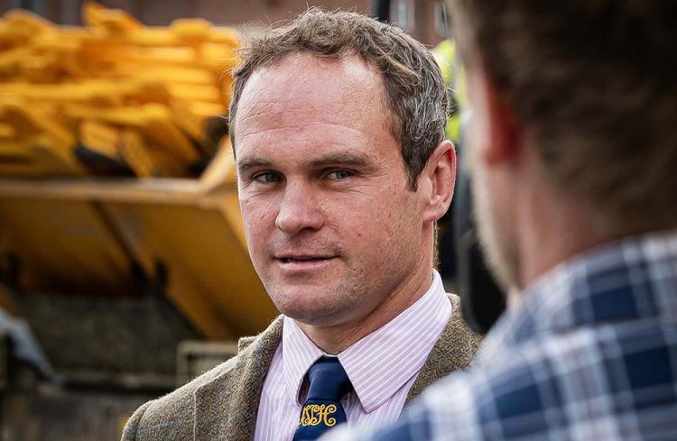 No animal ban for hunt master who threw fox to hounds as child watched