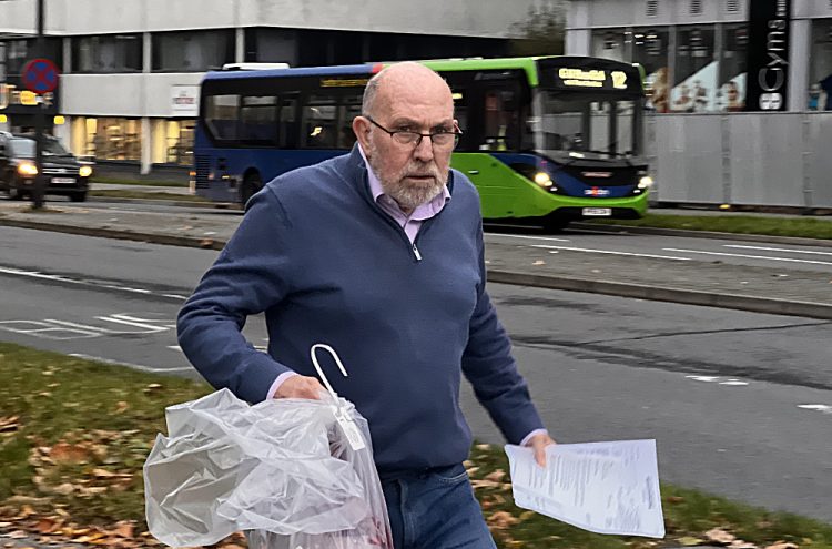 Convicted stalker breached restraining order to contact estranged wife