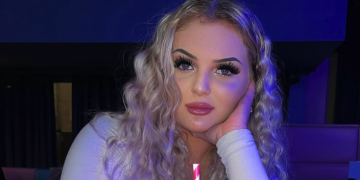 Swindon gold digger, 15, stabbed man who failed to buy expensive gifts