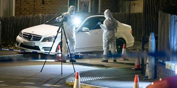 Forensics work overnight as man, 20s, stabbed by attacker in Swindon