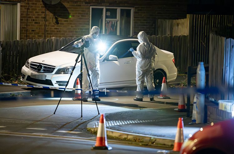 Forensics work overnight as man, 20s, stabbed by attacker in Swindon