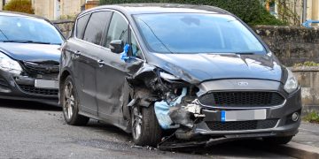 Suspected intoxicated driver arrested after Bradford on Avon crash