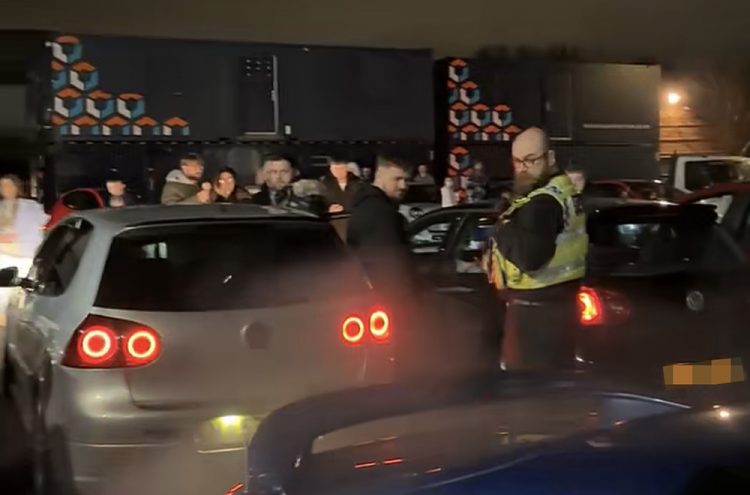 Police watch over Swindon car meet as force issues stern warning
