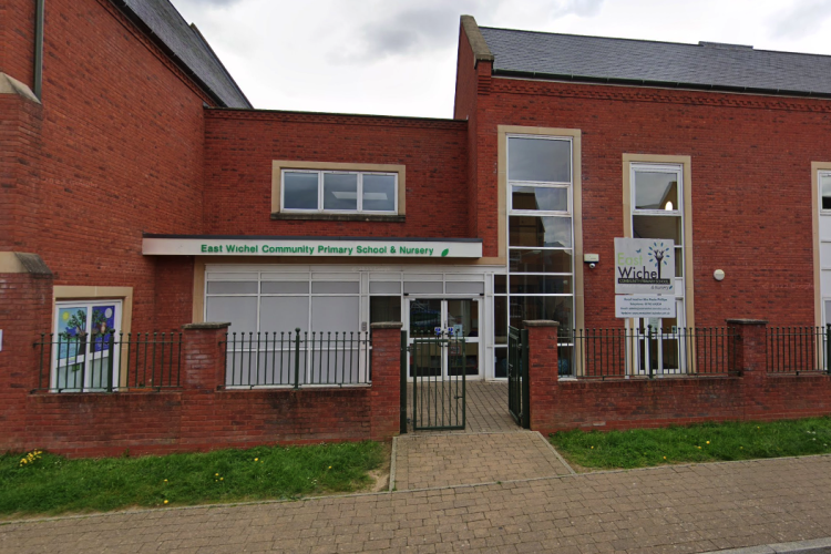 School head pays tribute to Swindon teacher who died suddenly