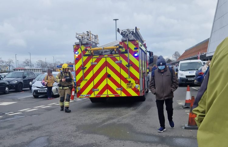 Supermarket in Swindon evacuated as fire crews arrive on scene