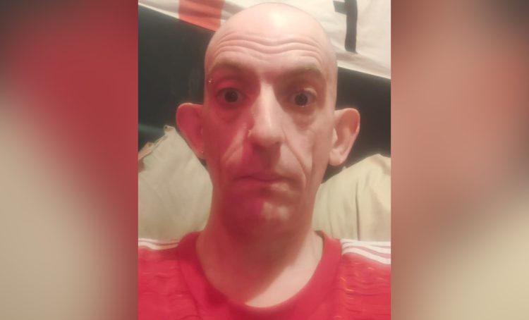 Police helicopter in urgent search for missing man in Swindon