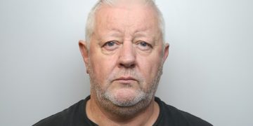 Man jailed for shining laser at airliner coming into Bristol Airport