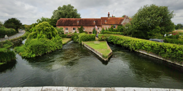 Wiltshire woman’s body recovered from river in picturesque village