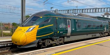 Two men arrested as police storm train at Swindon station