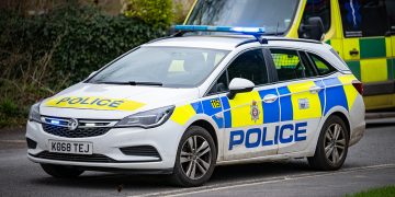 One man dead and another seriously injured in crash on A303
