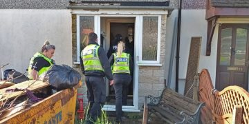 Two suspected drug dealers arrested as police raid house in Calne