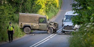 Teen girl critically injured as minibus involved in Wiltshire crash
