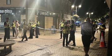 Man arrested after ‘claiming to have bomb’ in Swindon town centre