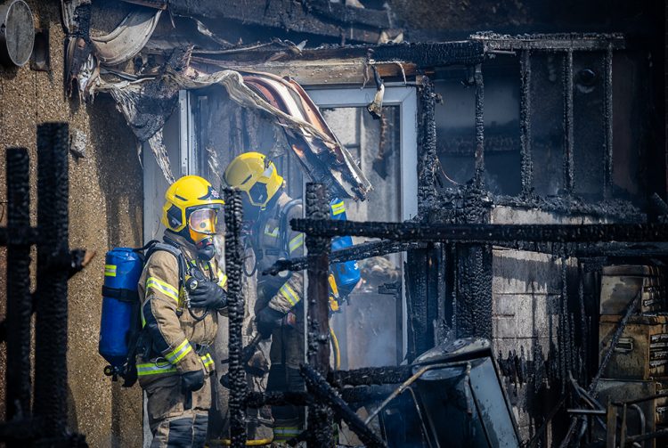 Firefighters battle major Swindon blaze as ‘car fire spreads’