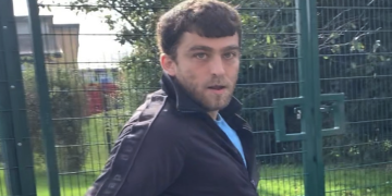 Suspect wanted by police in Swindon after man, 60s, assaulted