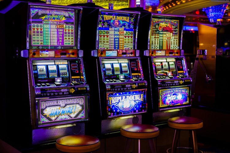 Slots – The ultimate gaming machine guide 2024