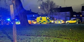 Woman rushed to hopsital after cardiac arrest in Swindon