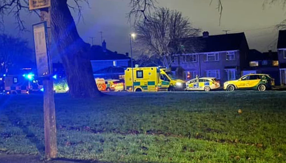 Woman rushed to hopsital after cardiac arrest in Swindon