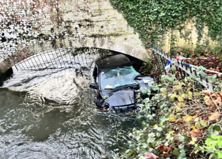Drink driver arrested after car plunges into Wiltshire river
