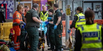 Police make arrest after man attacked in Swindon town centre