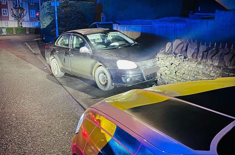 Police chase ends in crash after break-in near Bradford on Avon
