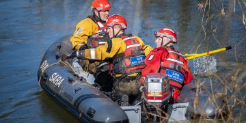 Search teams scour River Avon after young man’s disappearance