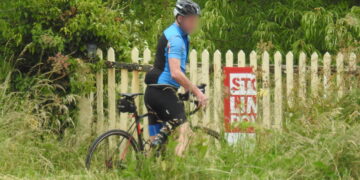 Princess Diana’s cousin catches man trashing Stop Lime Down posters