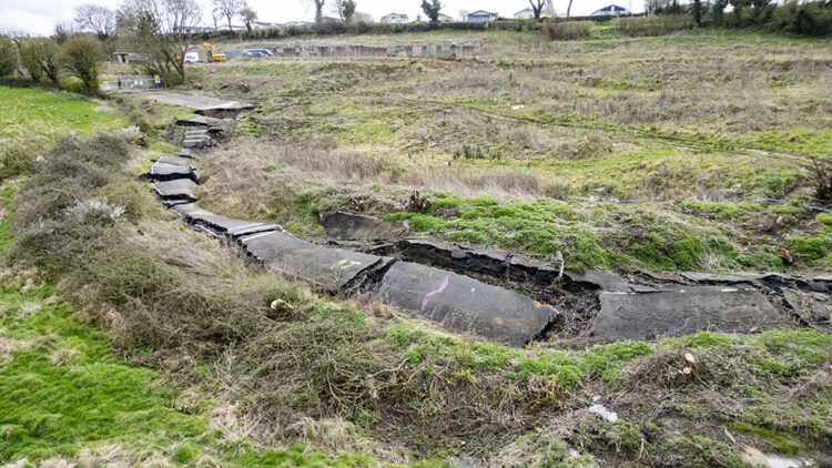 ‘UK’s wonkiest road’ Lyneham Banks to reopen tomorrow