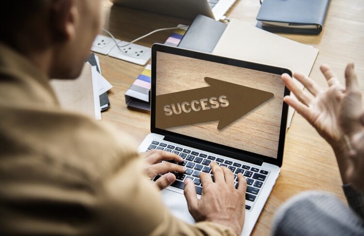Why Your Next Career Move Might Be Internal: Perks & Benefits