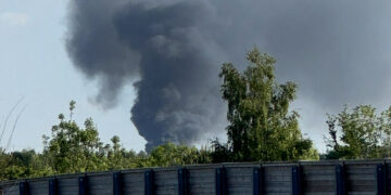 Fire crews respond as huge blaze breaks out in Wiltshire