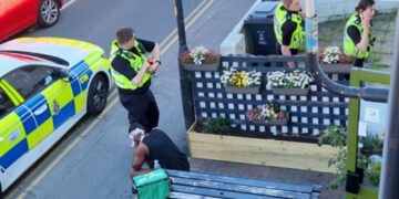 Mystery as man ‘stabbed in the head’ in Swindon, locals claim