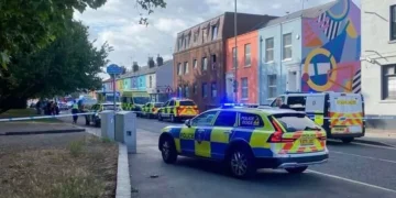 Triple stabbing in Gloucester leaves one victim in critical condition
