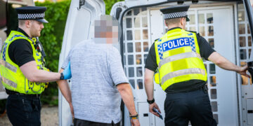 Man arrested following paedophile hunter sting in Melksham