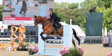 Wiltshire Police staff compete at Royal Windsor Horse Show